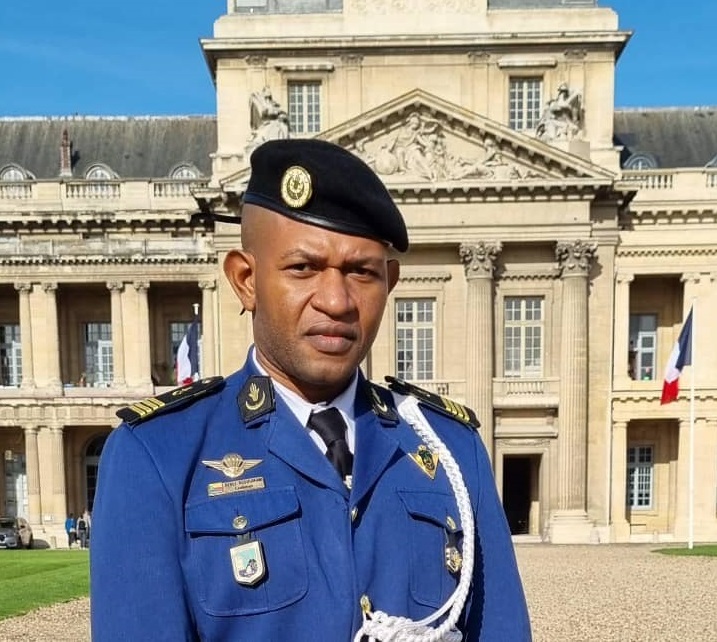AZALI Loukman Cdt photo 1 2 en formation en France en 2022 à 2023 